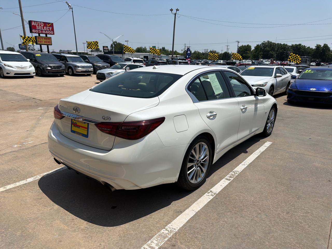 Infiniti Q50 3.0t LUXE RWD 2020