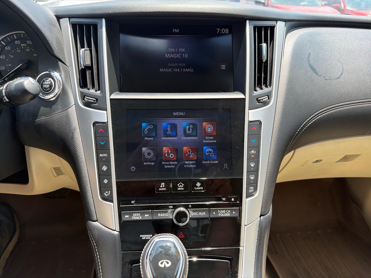 Infiniti Q50 3.0t LUXE RWD 2020