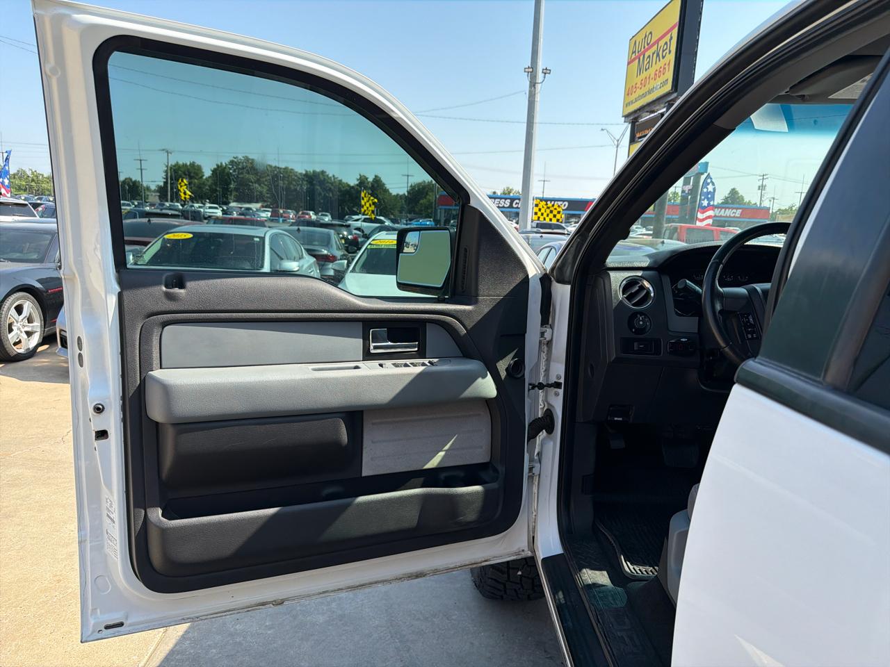 Ford F-150 4WD SuperCrew 145" XLT 2013
