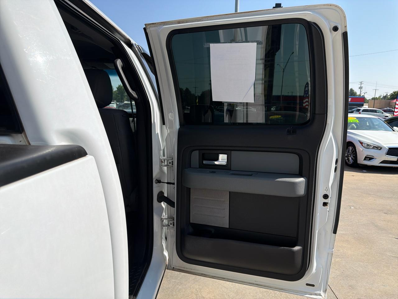 Ford F-150 4WD SuperCrew 145" XLT 2013