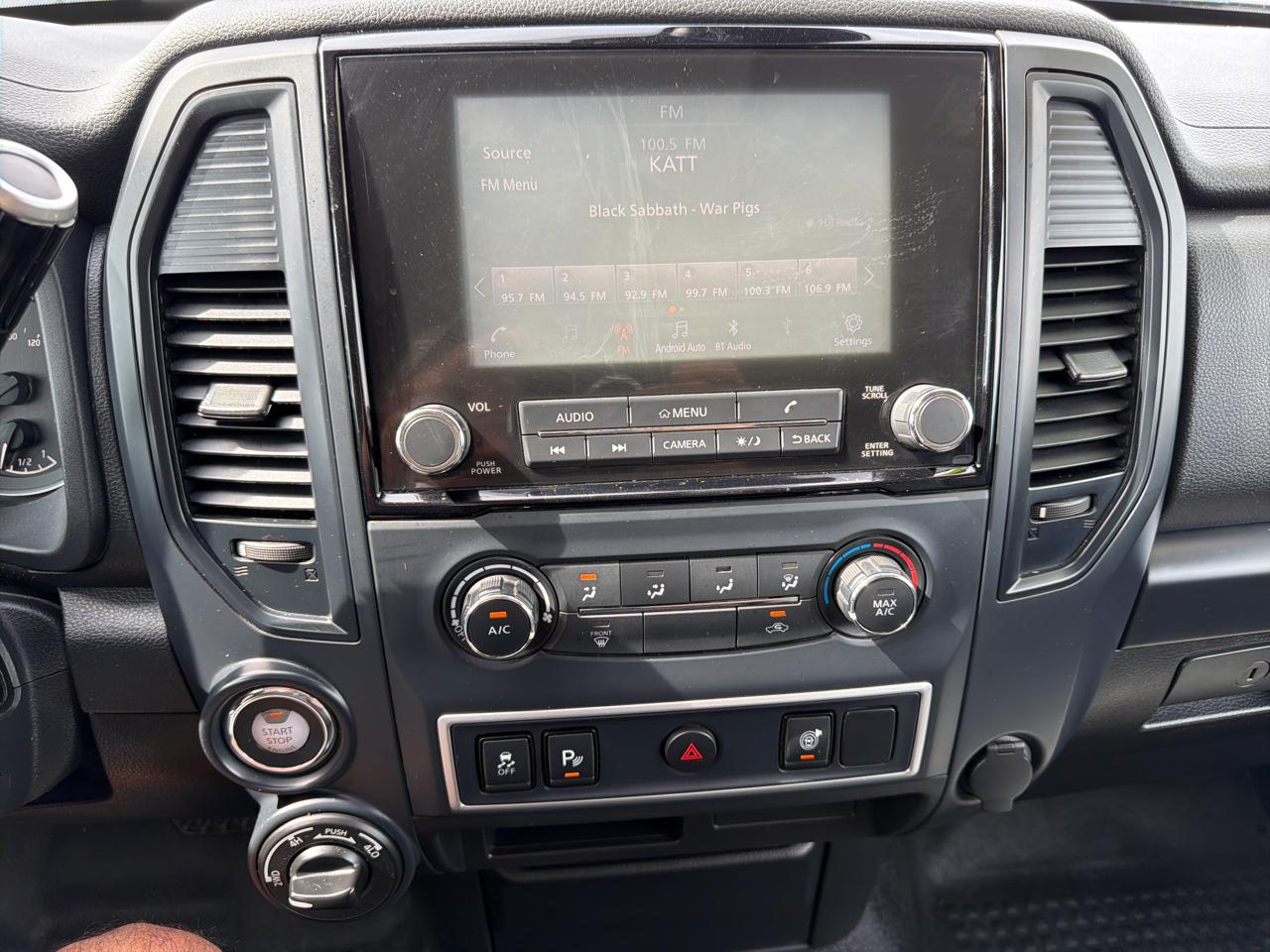 Nissan Titan XD 4x4 Crew Cab S 2021
