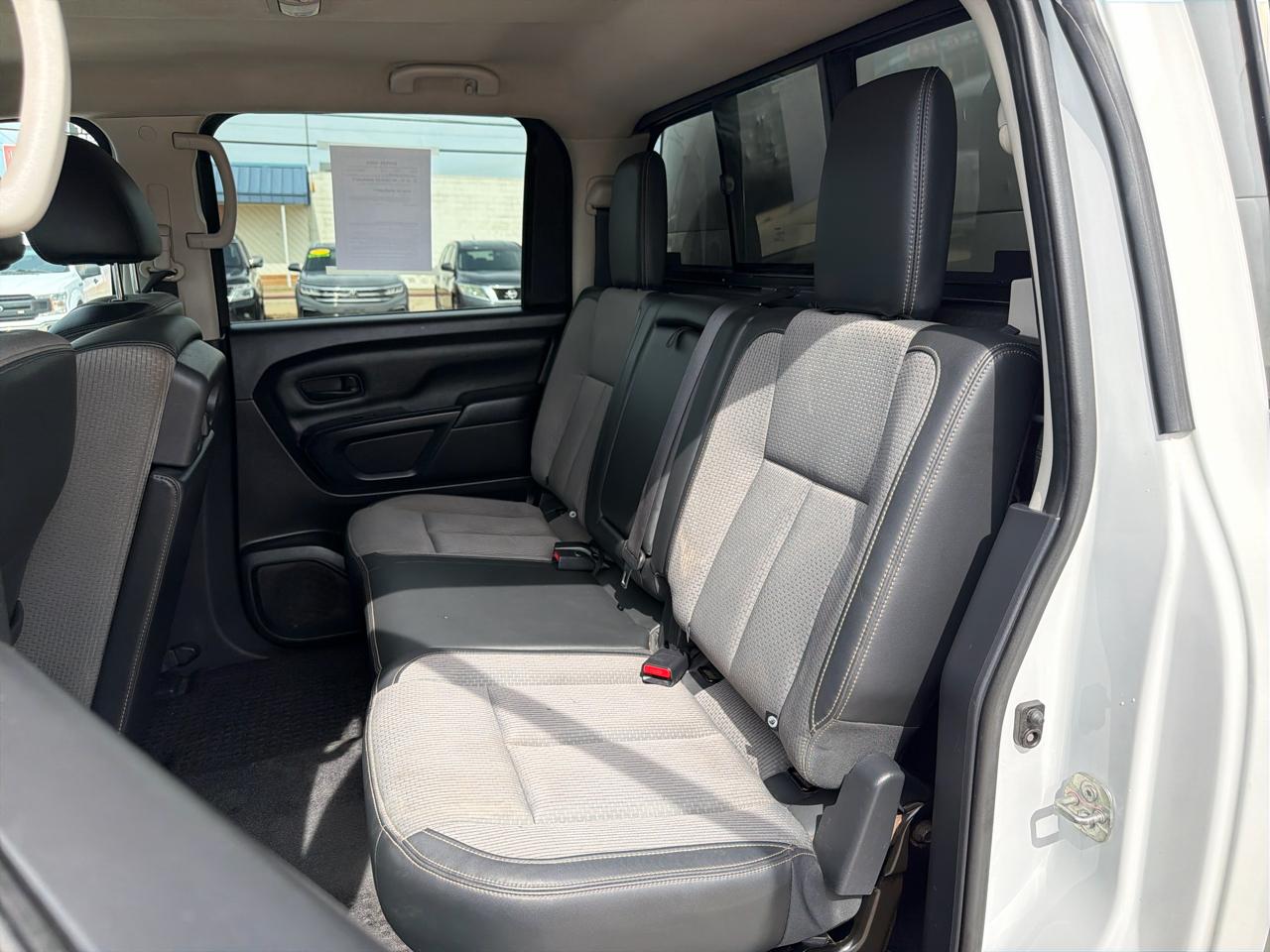 Nissan Titan XD 4x4 Crew Cab S 2021