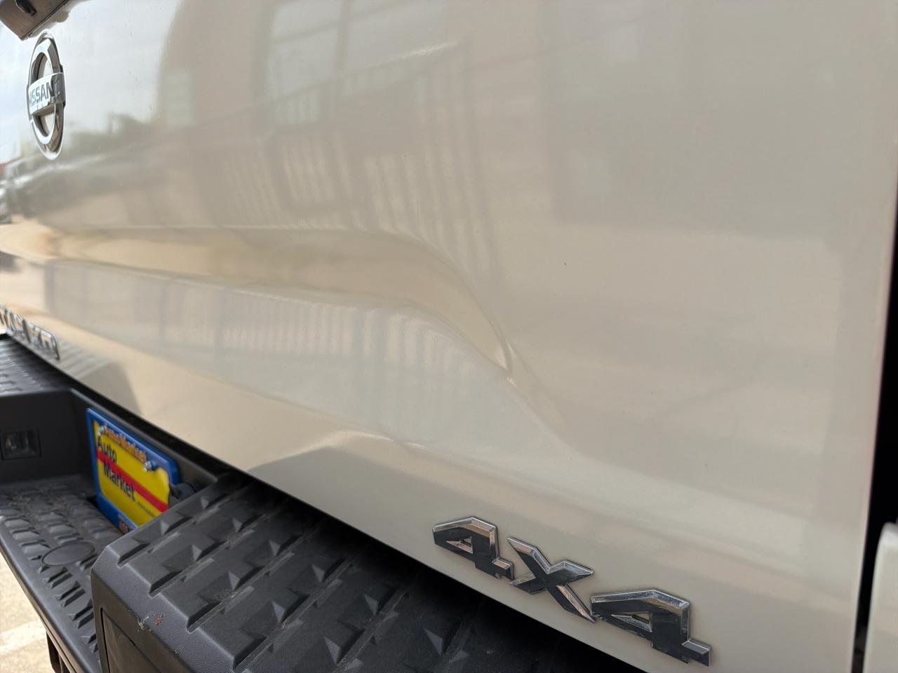 Nissan Titan XD 4x4 Crew Cab S 2021