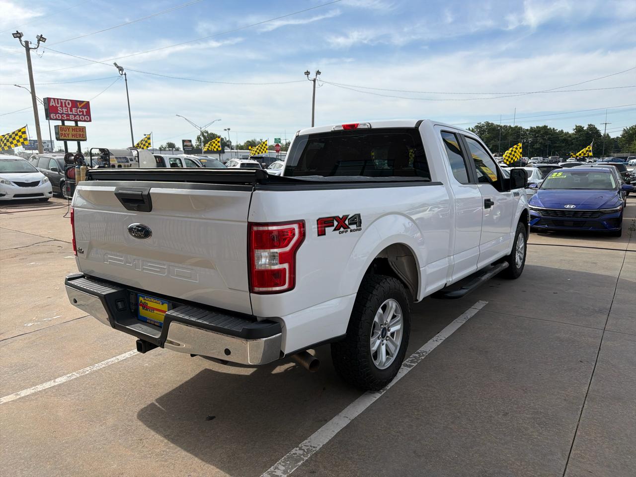 Ford F-150 Lariat 4WD SuperCab 8' Box 2018