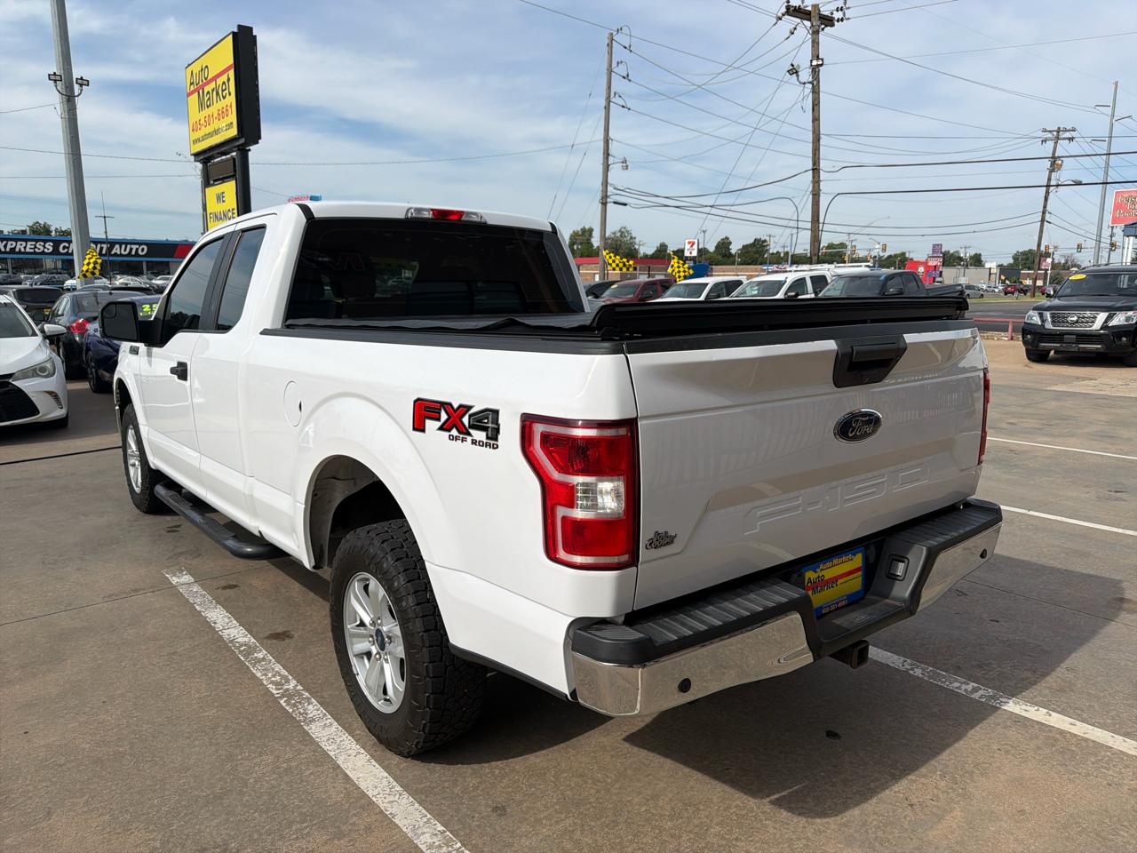 Ford F-150 Lariat 4WD SuperCab 8' Box 2018