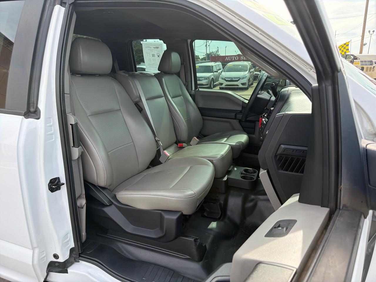 Ford F-150 Lariat 4WD SuperCab 8' Box 2018
