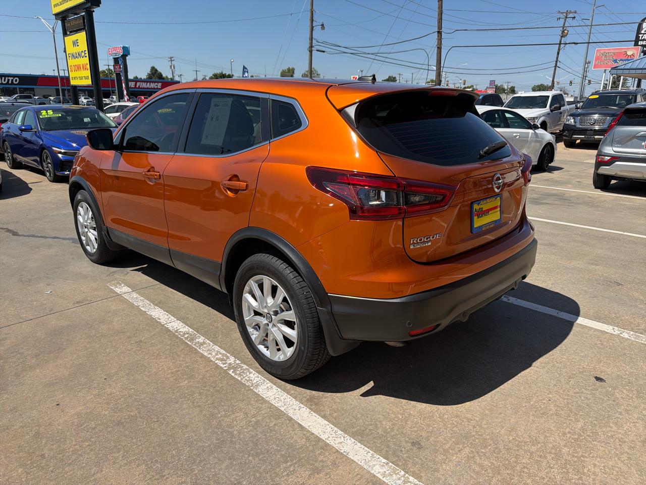 Nissan Rogue Sport FWD S 2020