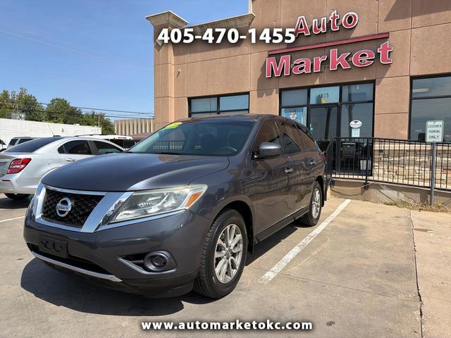 Gray 2014 Nissan Pathfinder SUV / Crossover Front-Wheel Drive Automatic