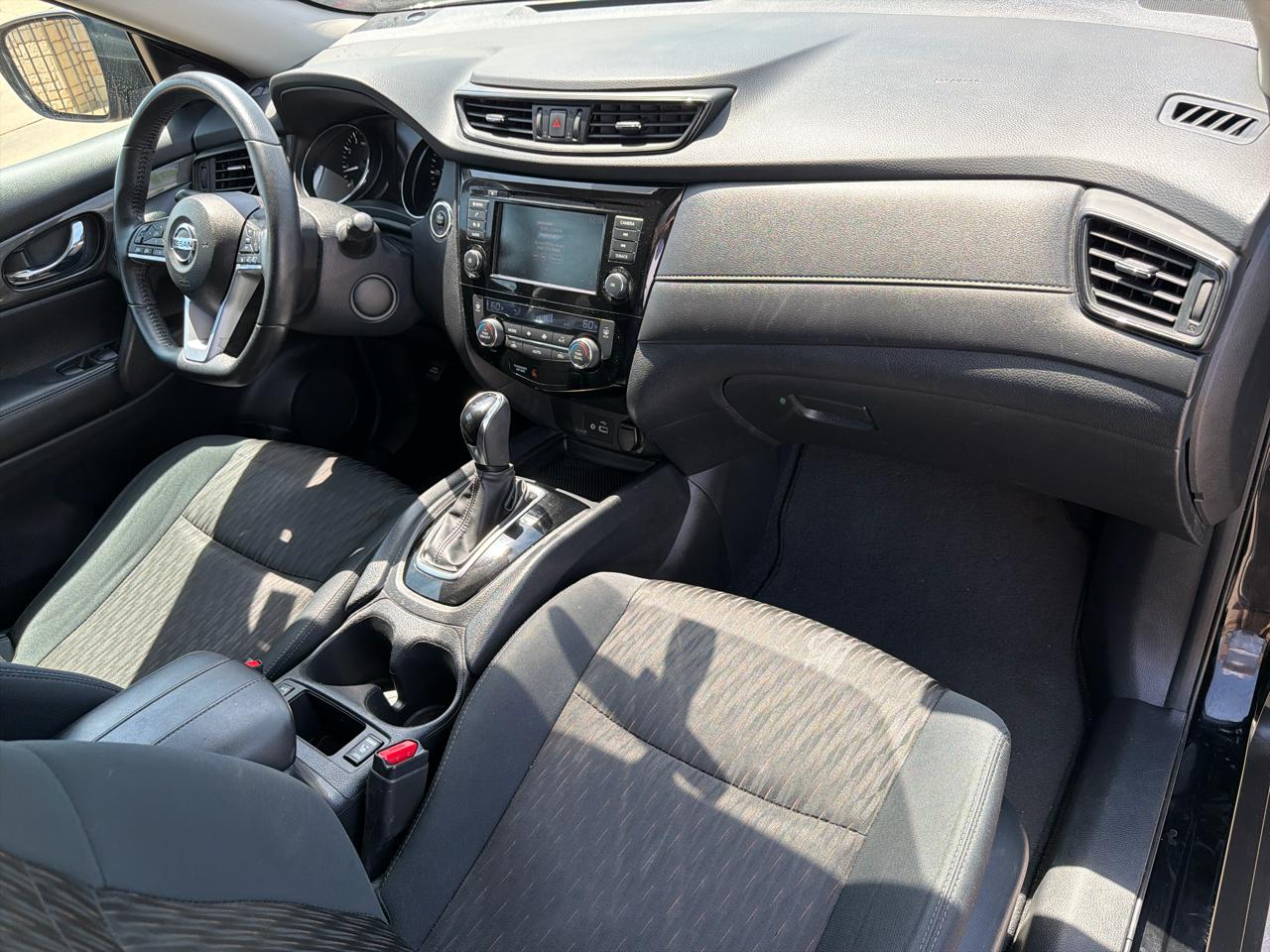 Nissan Rogue AWD SV 2018