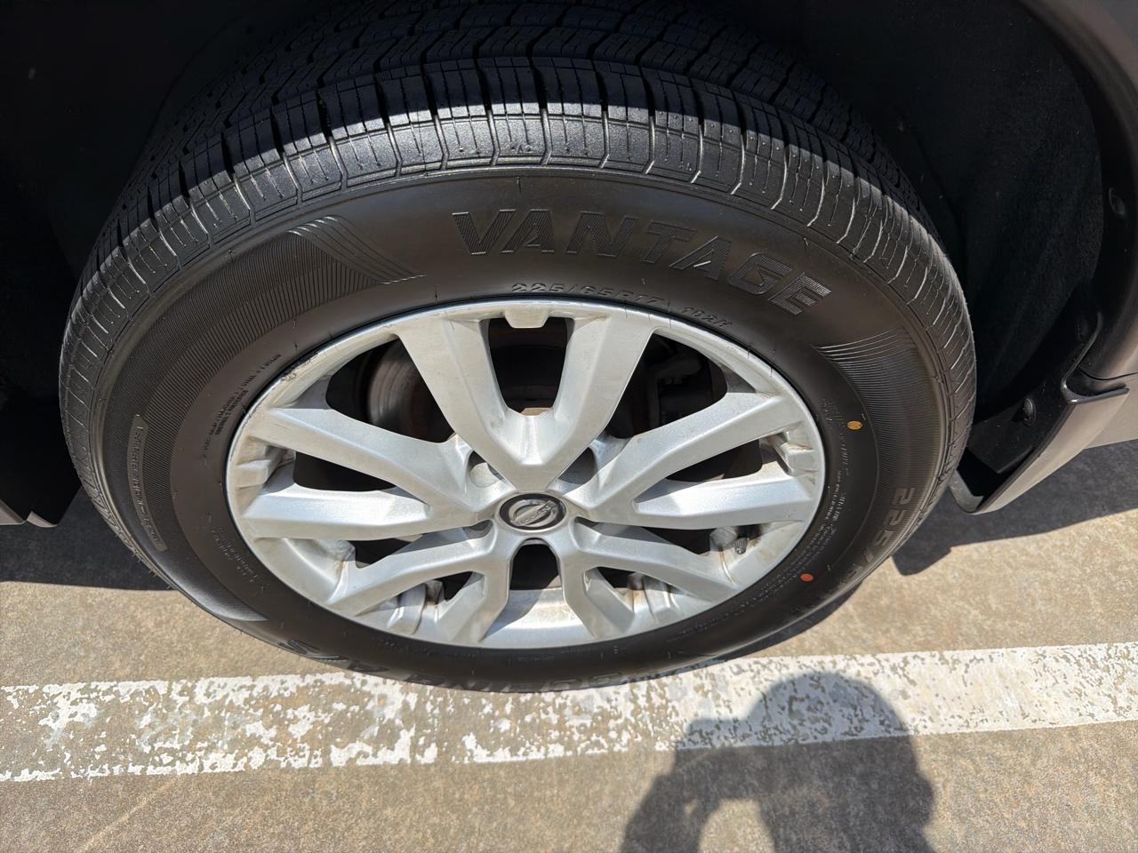Nissan Rogue AWD SV 2018
