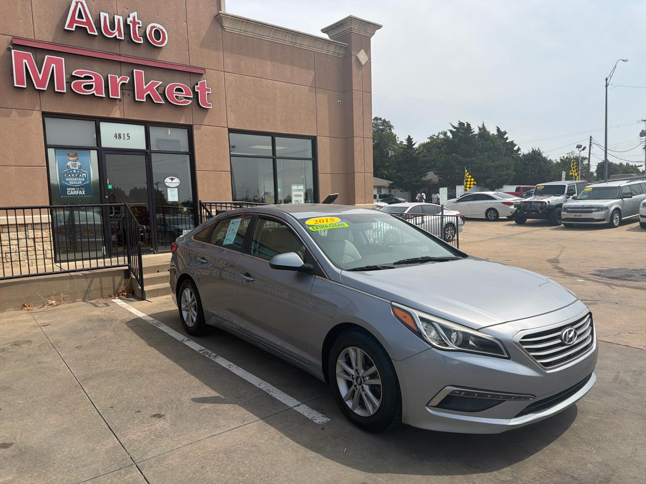 Hyundai Sonata 4dr Sdn 2.4L SE PZEV 2015