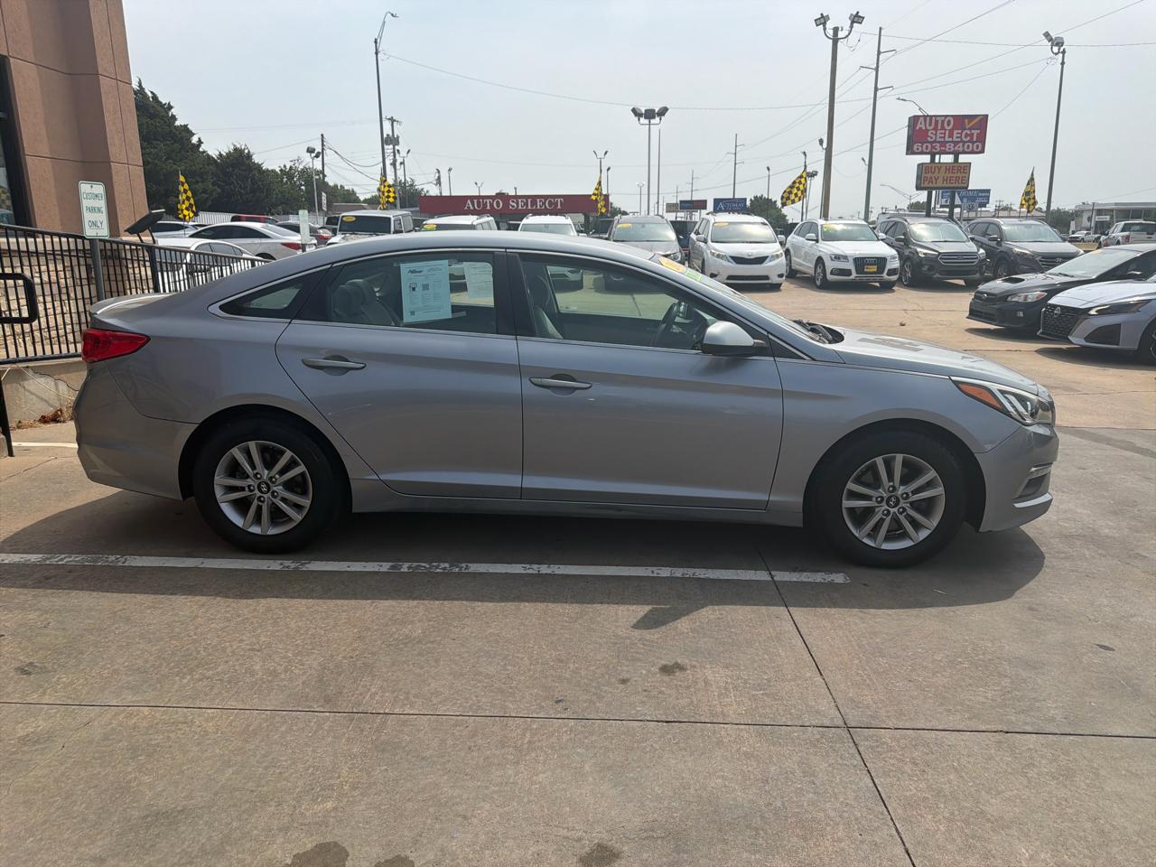 Hyundai Sonata 4dr Sdn 2.4L SE PZEV 2015