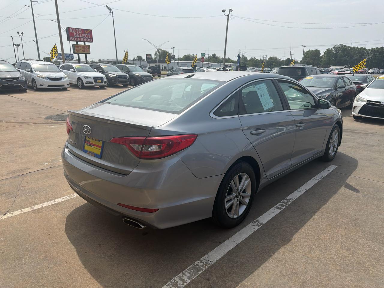 Hyundai Sonata 4dr Sdn 2.4L SE PZEV 2015