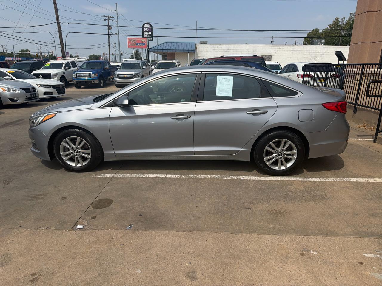 Hyundai Sonata 4dr Sdn 2.4L SE PZEV 2015