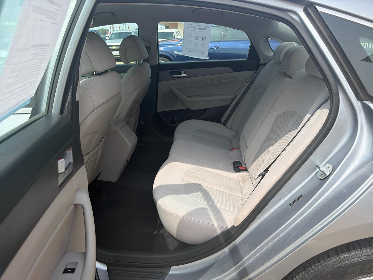 Hyundai Sonata 4dr Sdn 2.4L SE PZEV 2015