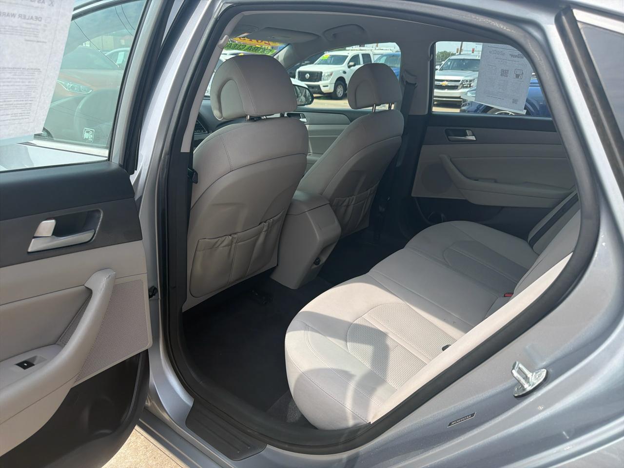 Hyundai Sonata 4dr Sdn 2.4L SE PZEV 2015