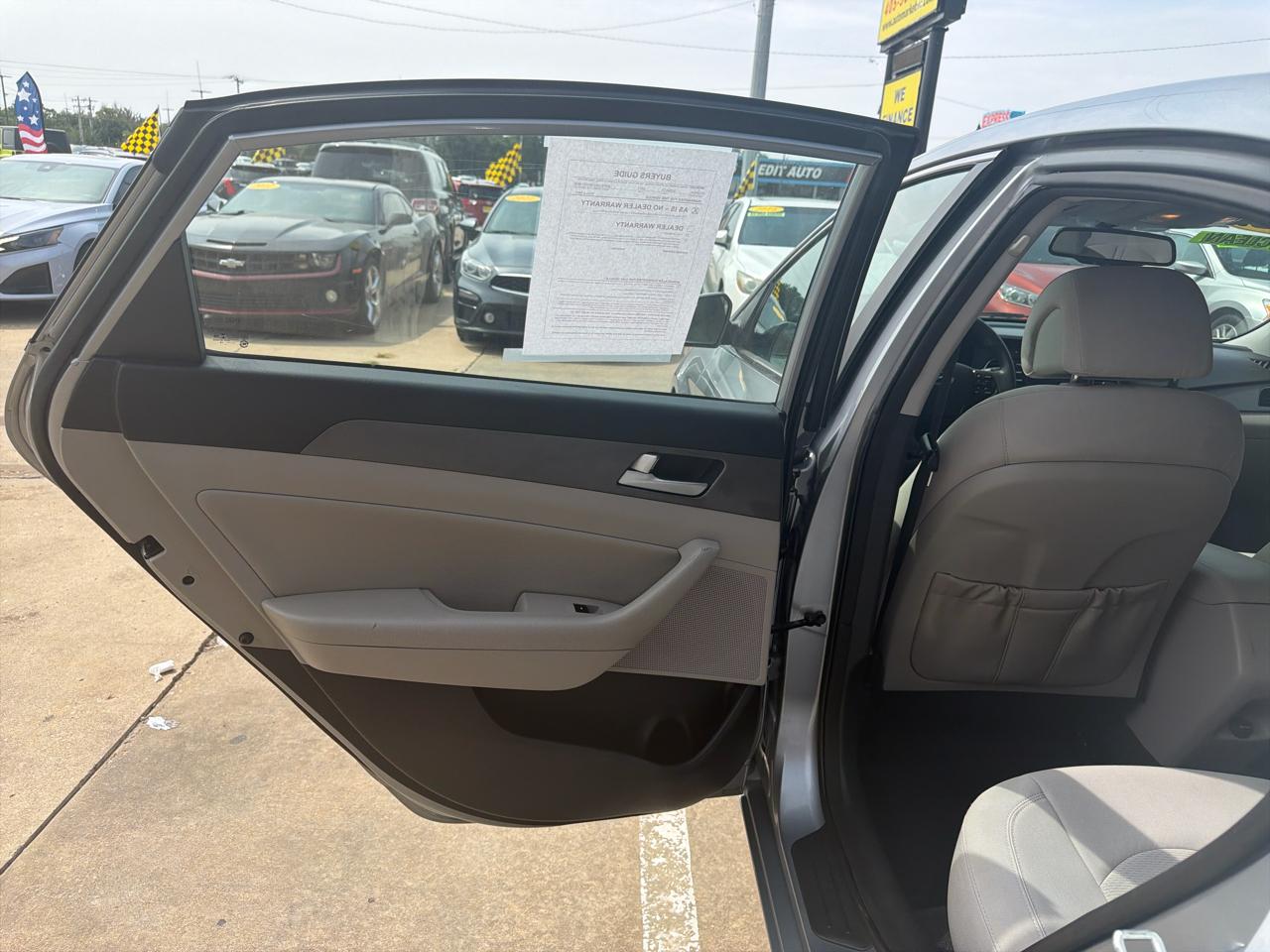 Hyundai Sonata 4dr Sdn 2.4L SE PZEV 2015
