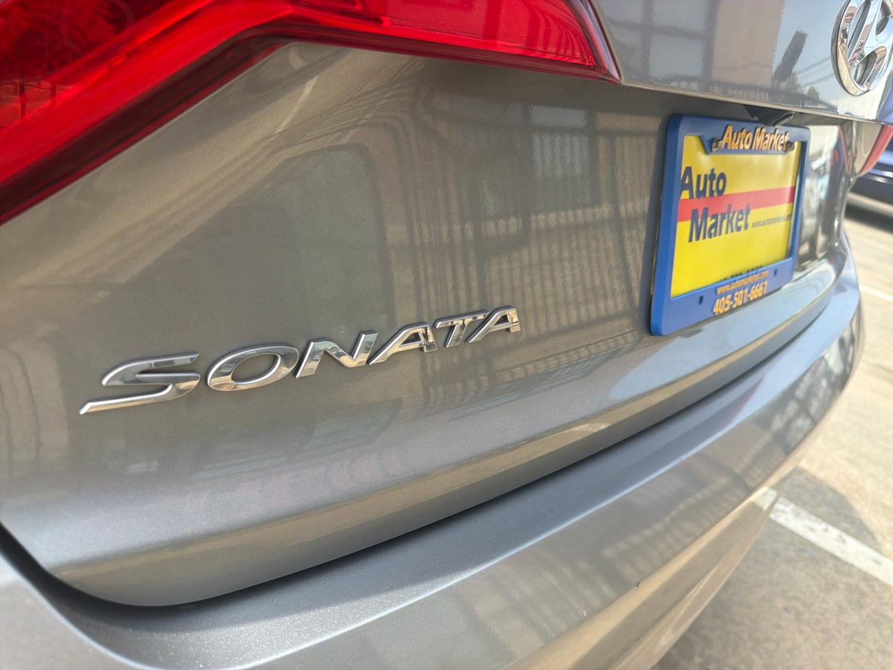 Hyundai Sonata 4dr Sdn 2.4L SE PZEV 2015