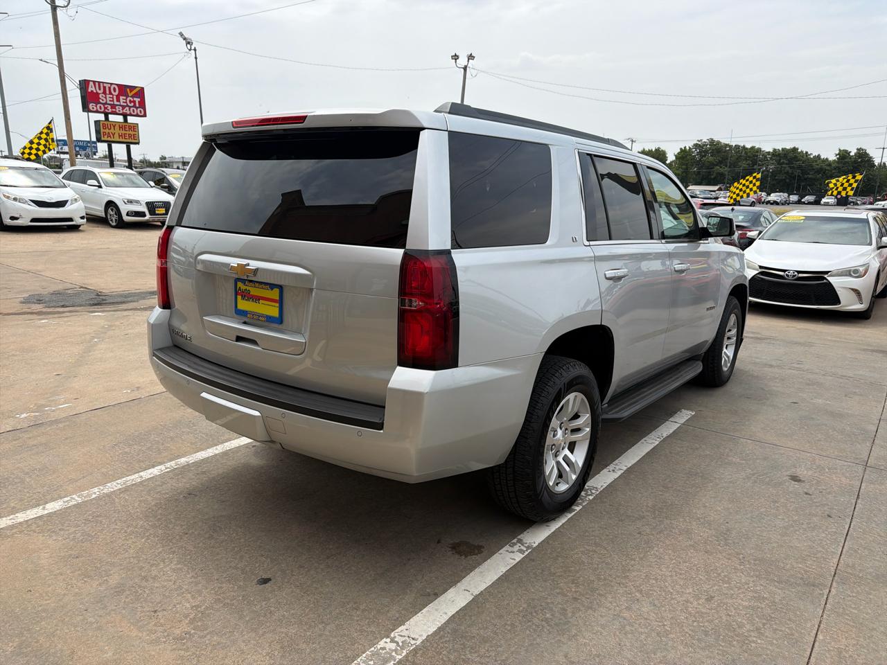 Chevrolet Tahoe 4WD 4dr LT 2016