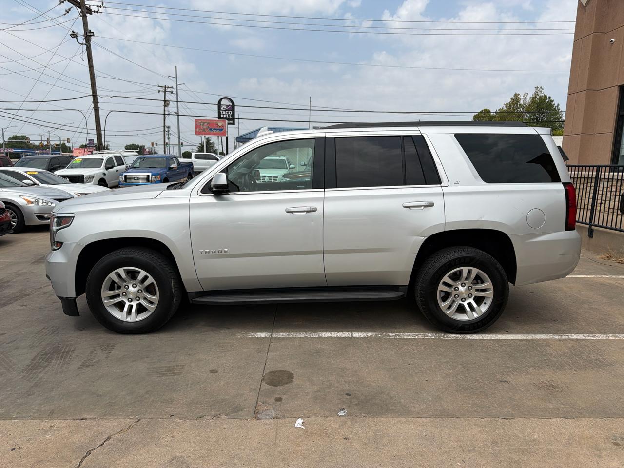 Chevrolet Tahoe 4WD 4dr LT 2016
