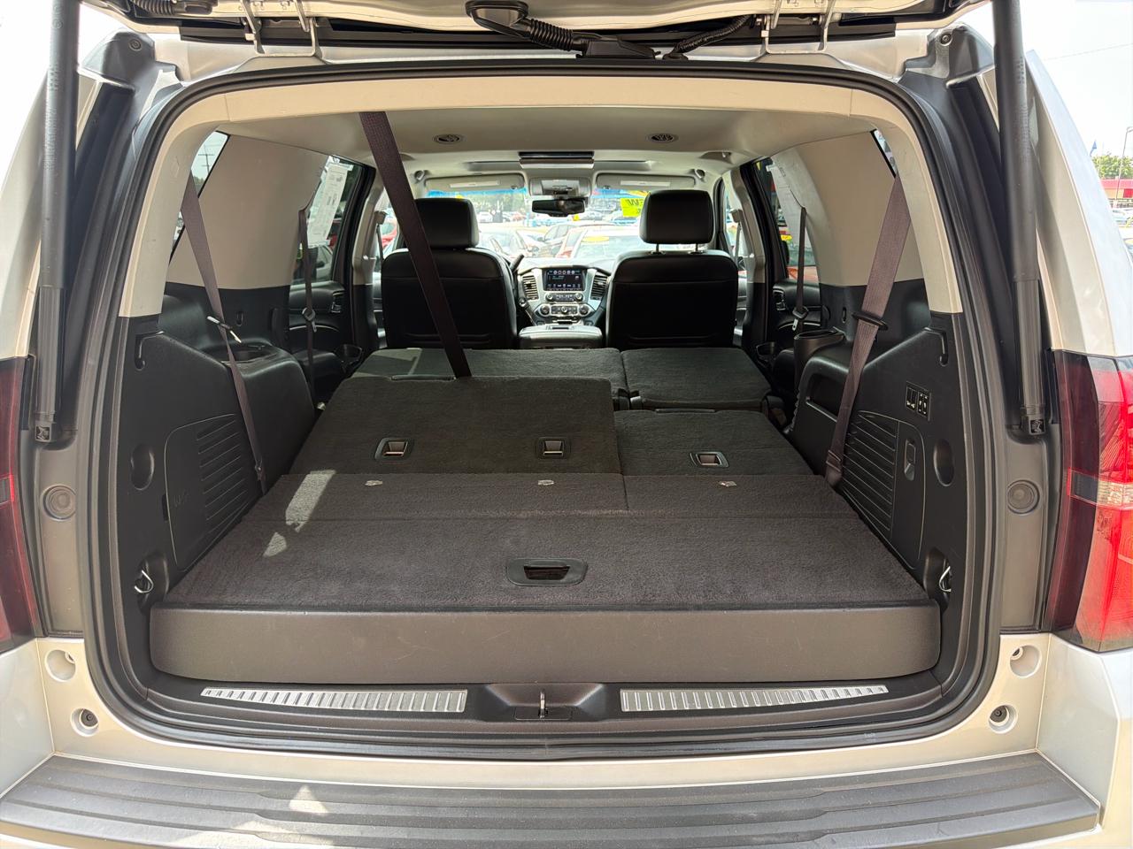 Chevrolet Tahoe 4WD 4dr LT 2016