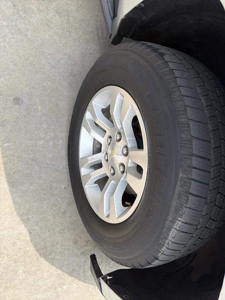 Chevrolet Tahoe 4WD 4dr LT 2016