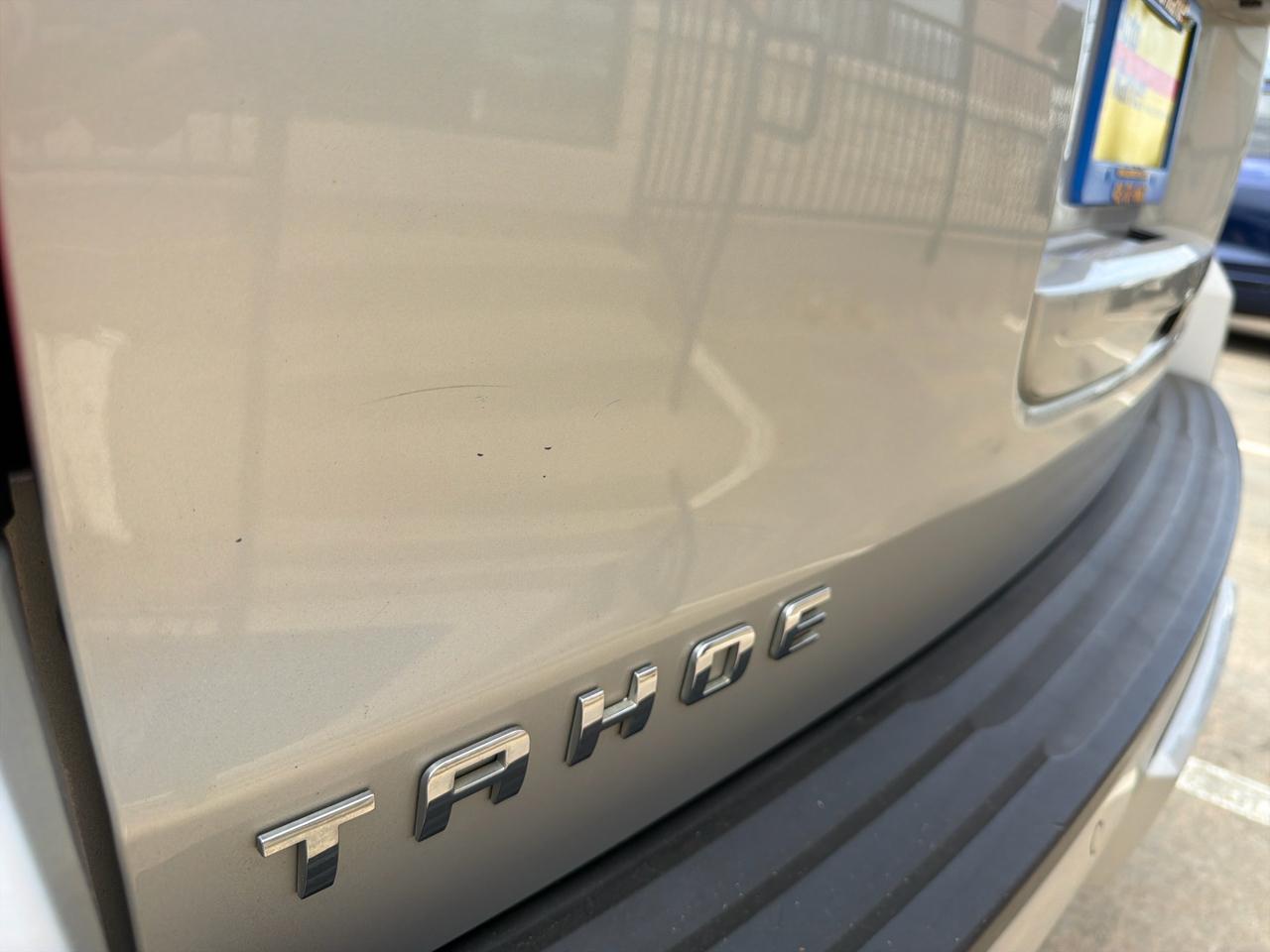 Chevrolet Tahoe 4WD 4dr LT 2016