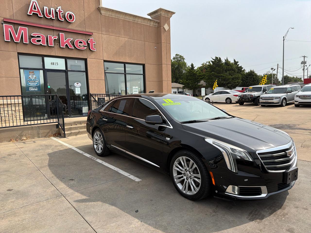 Cadillac XTS 4dr Sdn Luxury FWD 2018