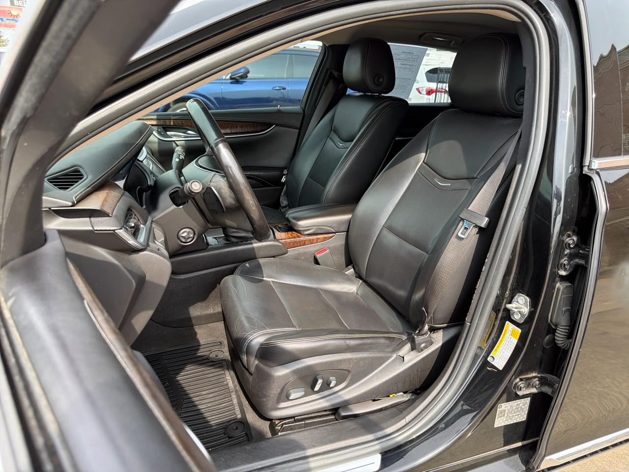 Cadillac XTS 4dr Sdn Luxury FWD 2018