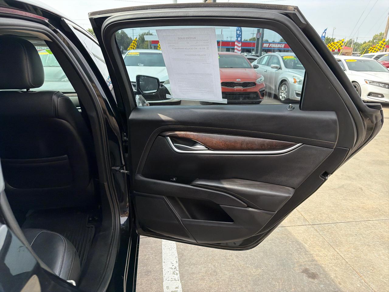 Cadillac XTS 4dr Sdn Luxury FWD 2018