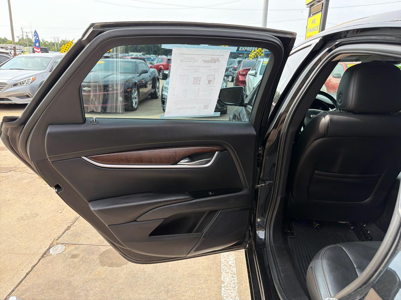 Cadillac XTS 4dr Sdn Luxury FWD 2018