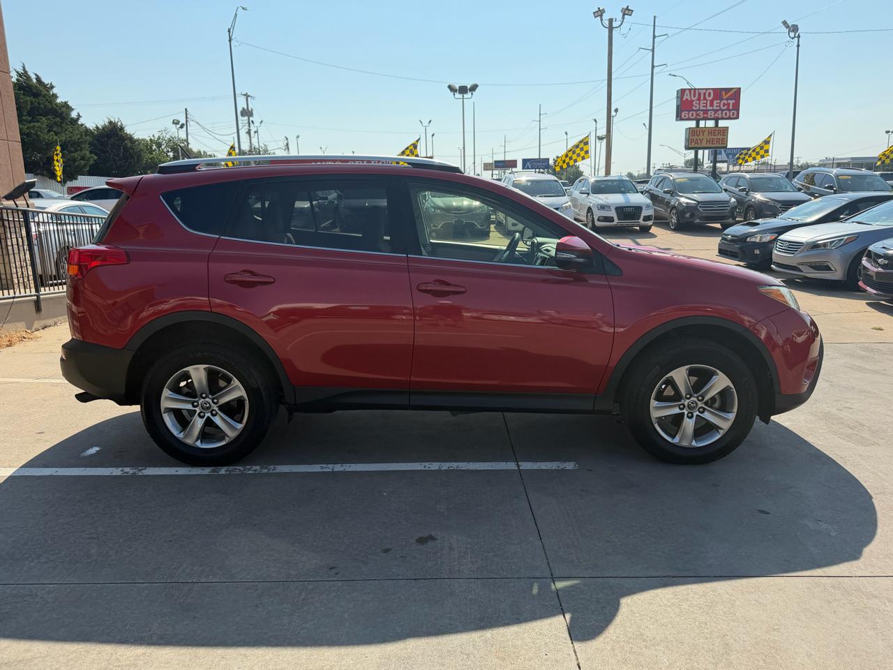 Toyota RAV4 FWD 4dr XLE (Natl) 2015
