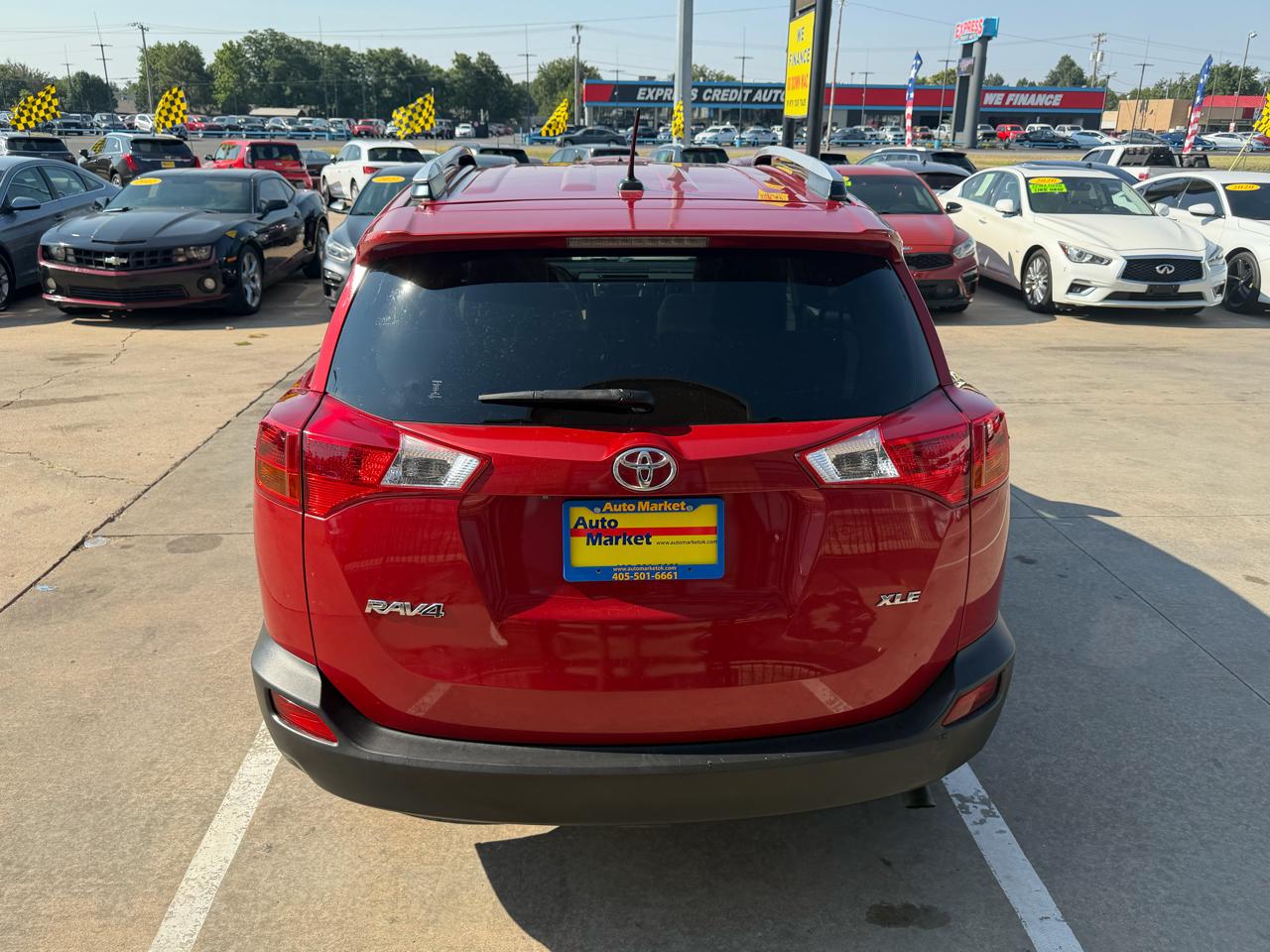 Toyota RAV4 FWD 4dr XLE (Natl) 2015
