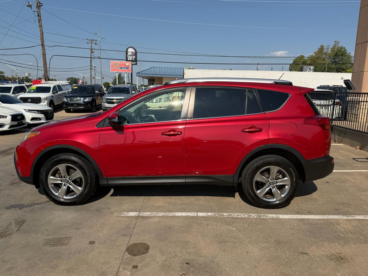 Toyota RAV4 FWD 4dr XLE (Natl) 2015