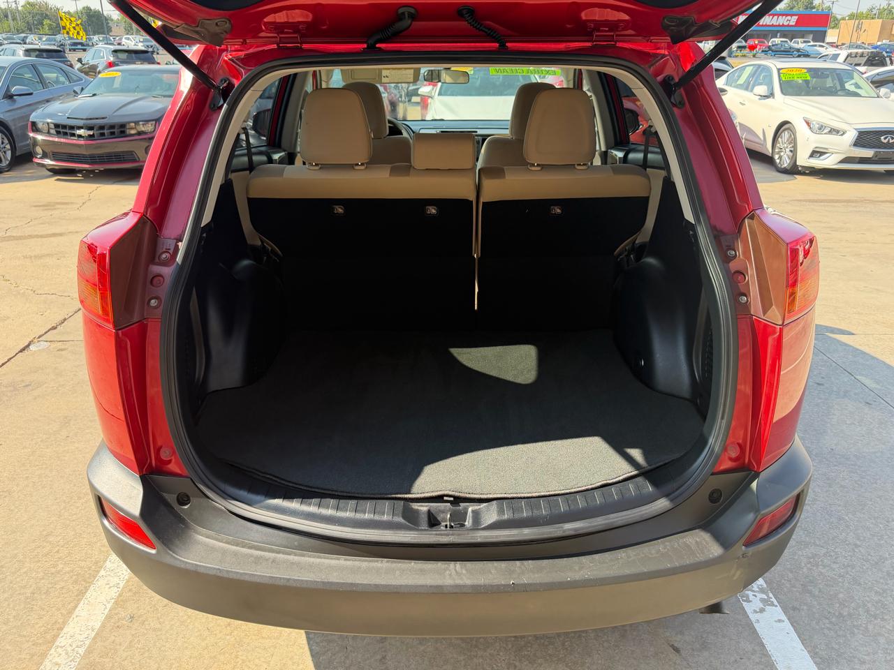 Toyota RAV4 FWD 4dr XLE (Natl) 2015