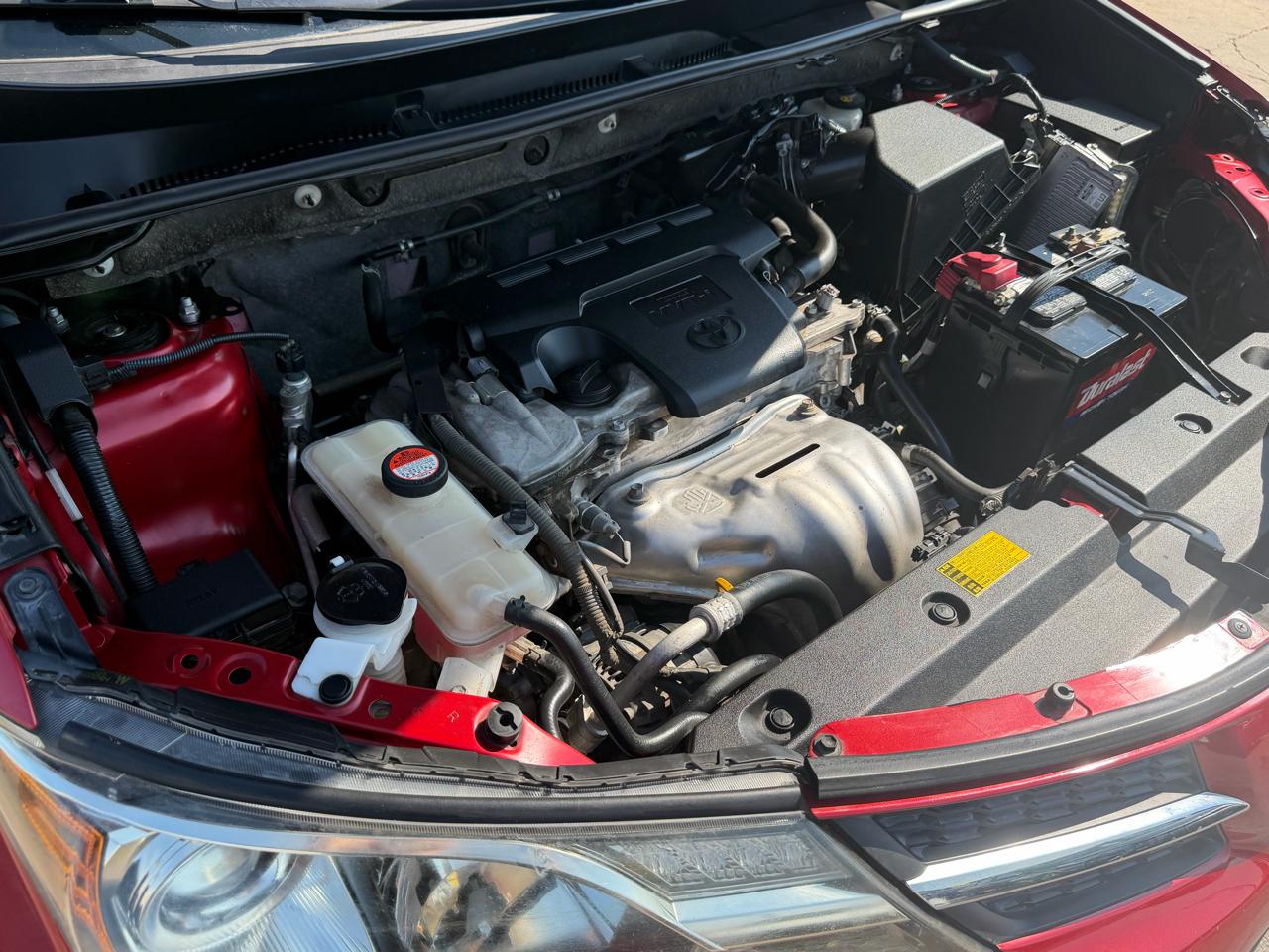 Toyota RAV4 FWD 4dr XLE (Natl) 2015