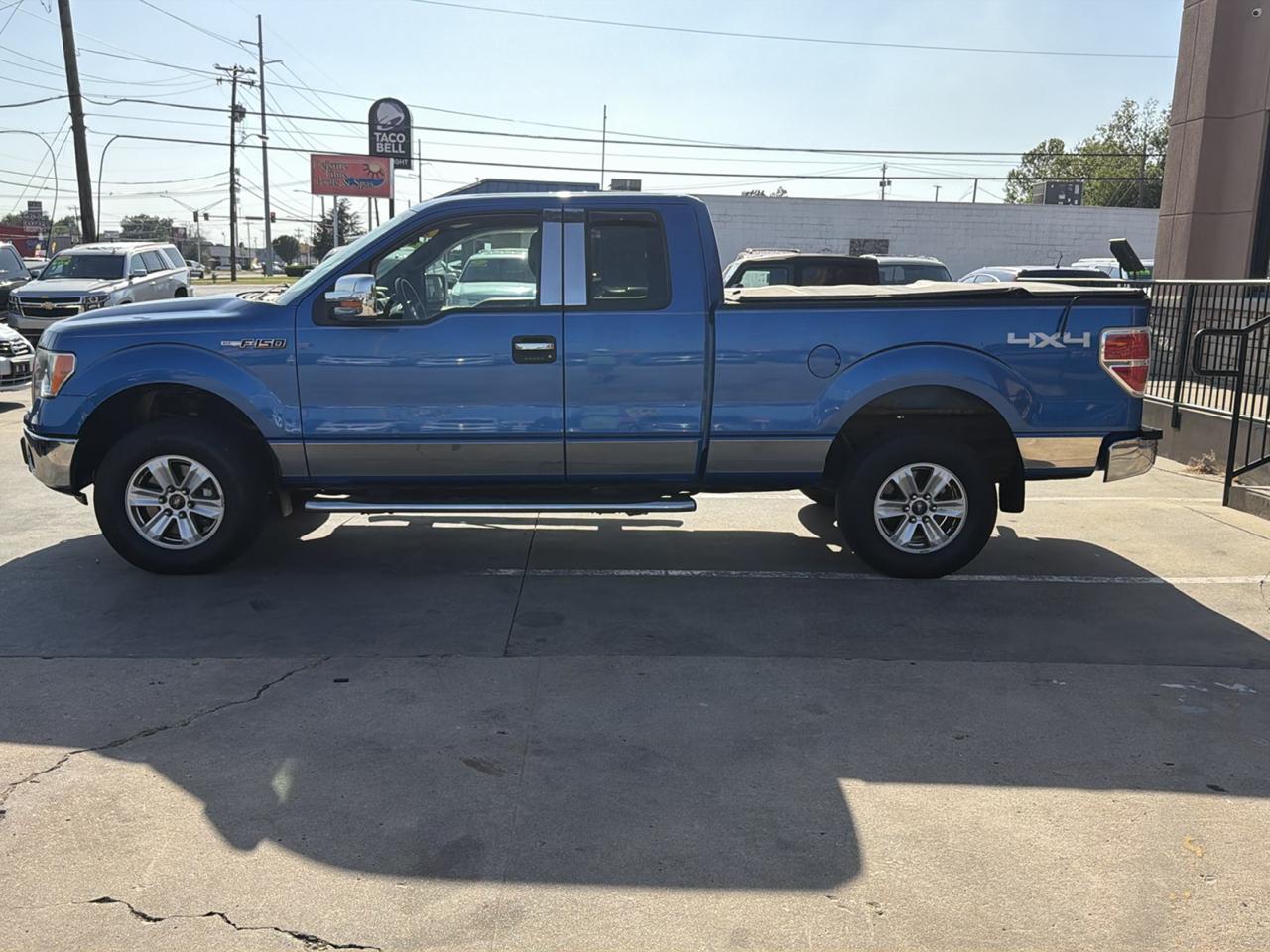 Ford F-150 4WD SuperCab 145" Lariat 2012