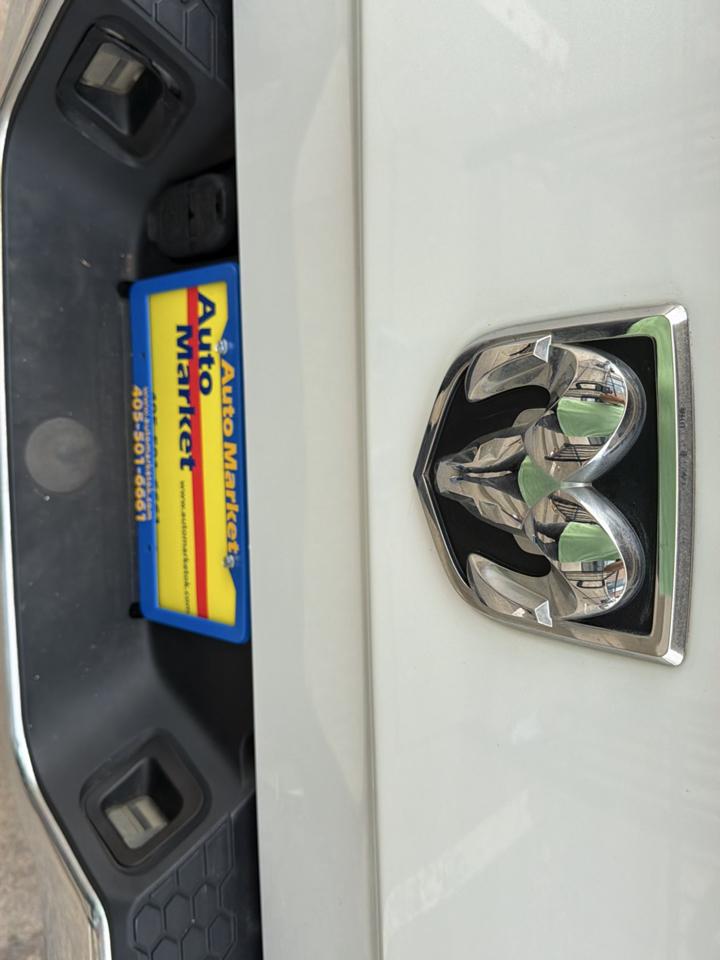 RAM 1500 Classic SLT 4x4 Crew Cab 6'4" Box 2020