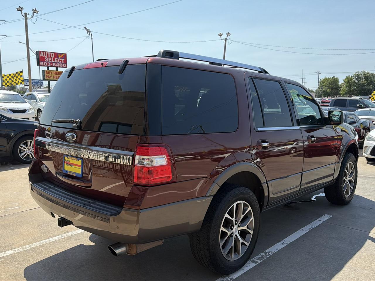 Ford Expedition 4WD 4dr King Ranch 2015