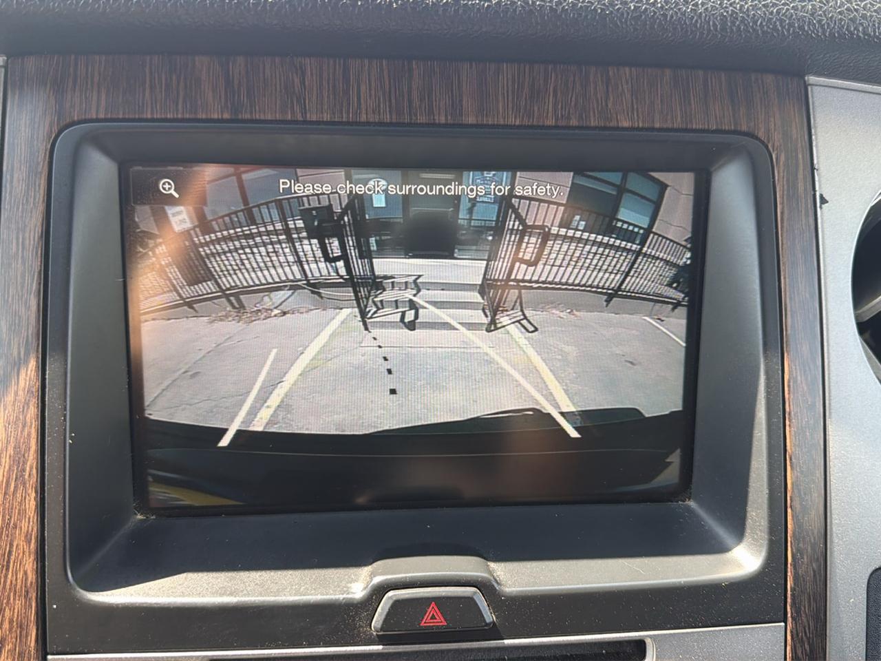 Ford Expedition 4WD 4dr King Ranch 2015