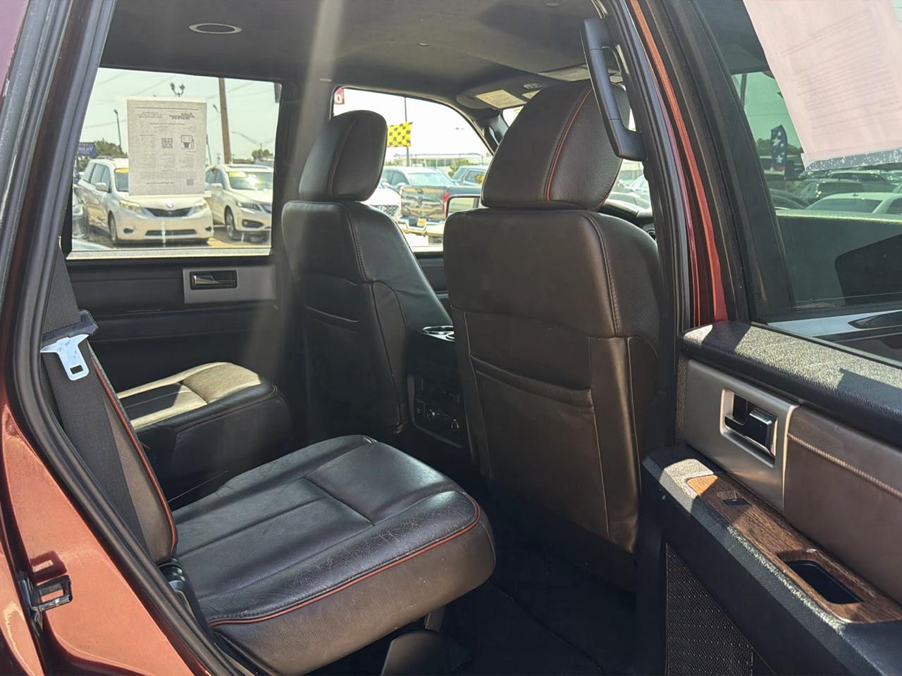 Ford Expedition 4WD 4dr King Ranch 2015
