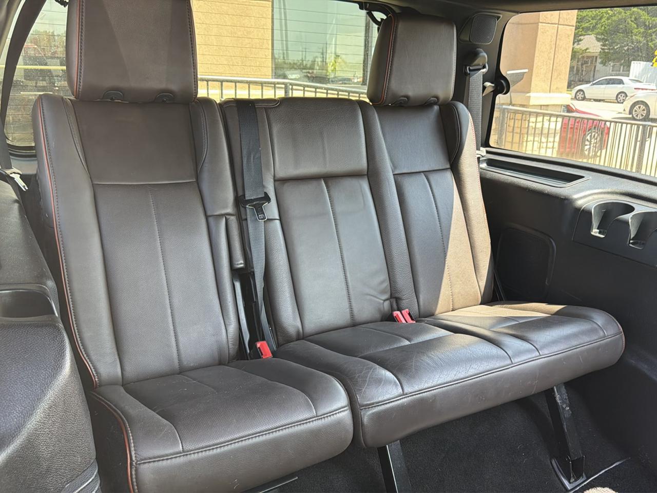 Ford Expedition 4WD 4dr King Ranch 2015