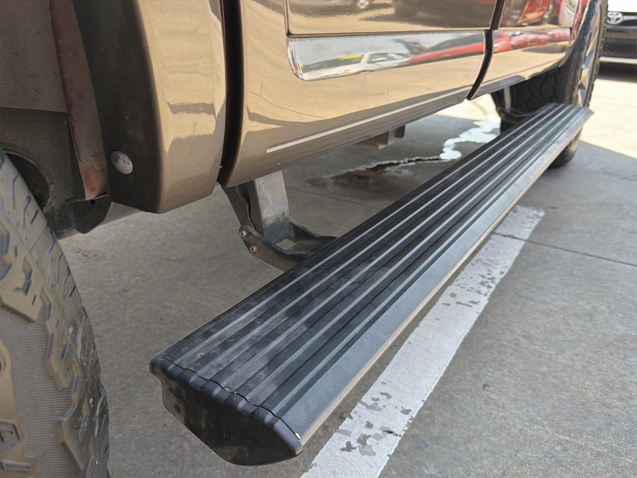 Ford Expedition 4WD 4dr King Ranch 2015