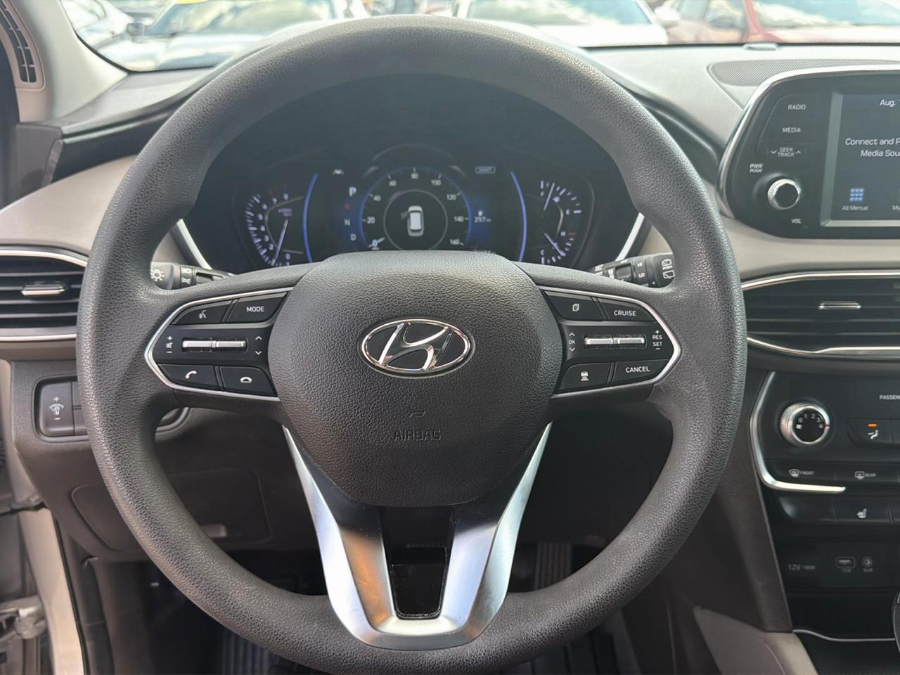 Hyundai Santa Fe SEL 2.4L Auto AWD 2020