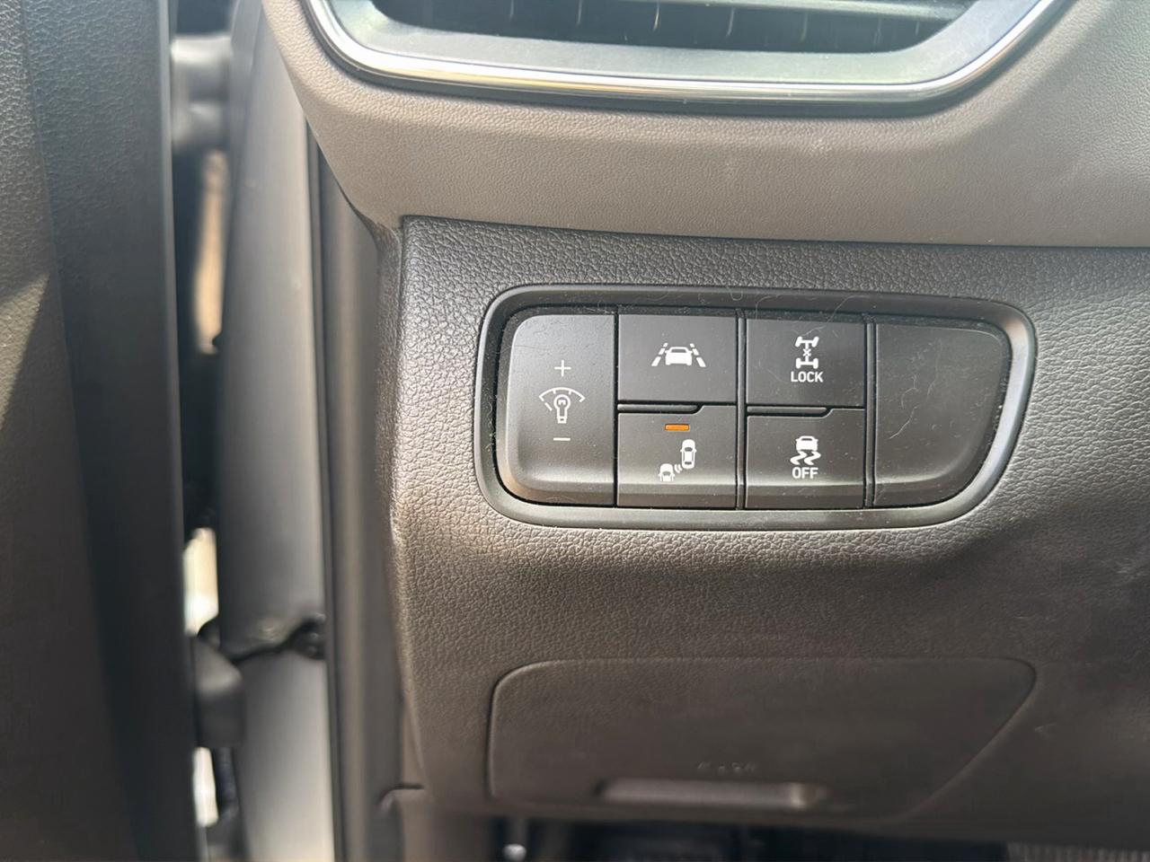 Hyundai Santa Fe SEL 2.4L Auto AWD 2020