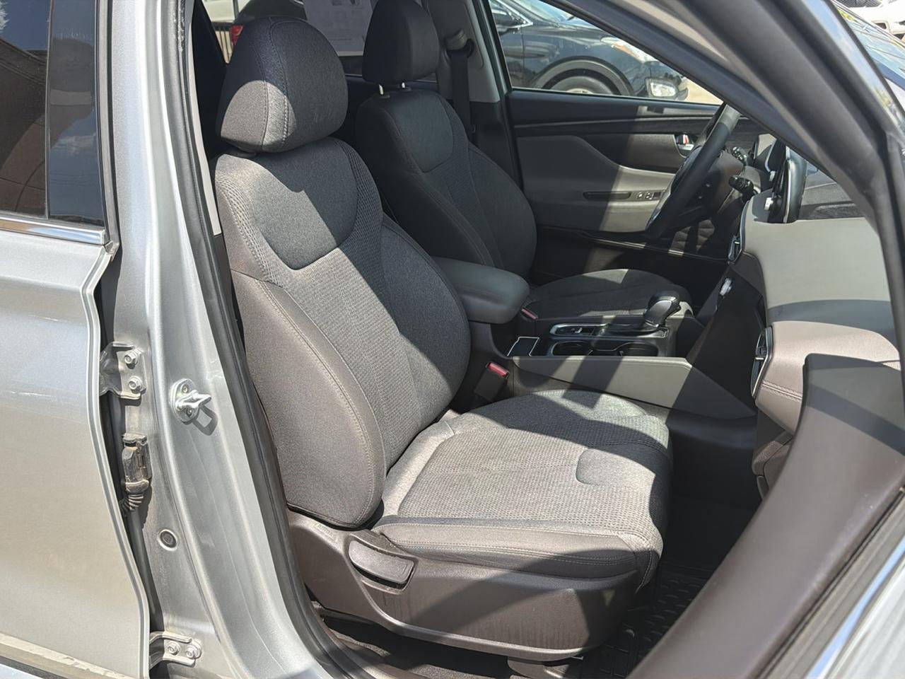 Hyundai Santa Fe SEL 2.4L Auto AWD 2020