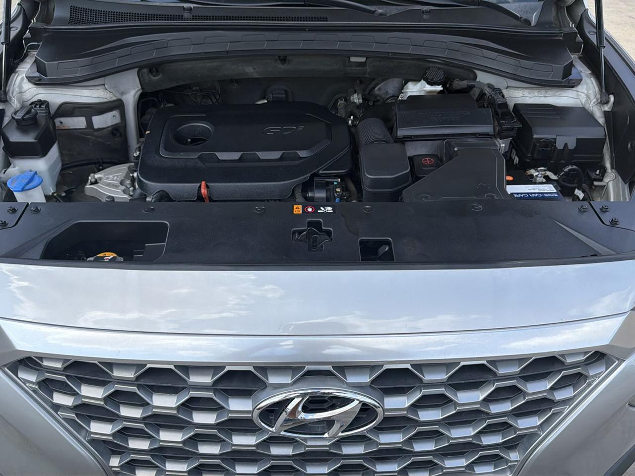 Hyundai Santa Fe SEL 2.4L Auto AWD 2020