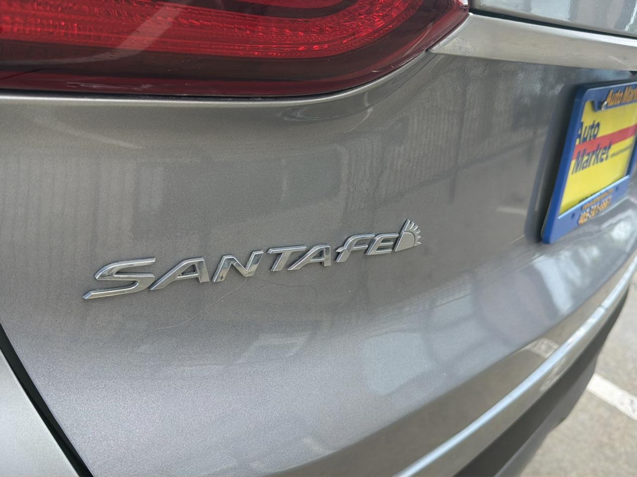 Hyundai Santa Fe SEL 2.4L Auto AWD 2020