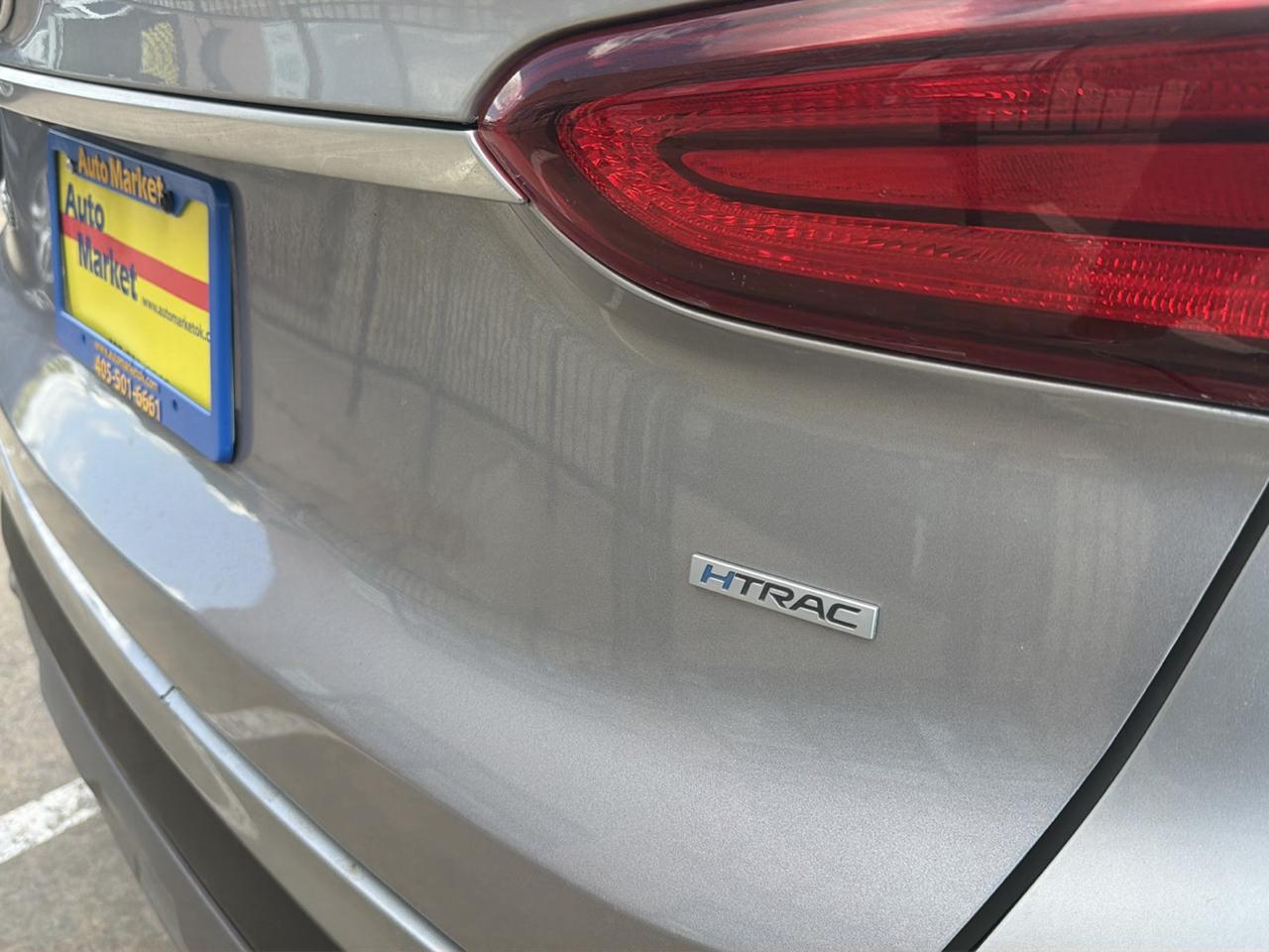 Hyundai Santa Fe SEL 2.4L Auto AWD 2020