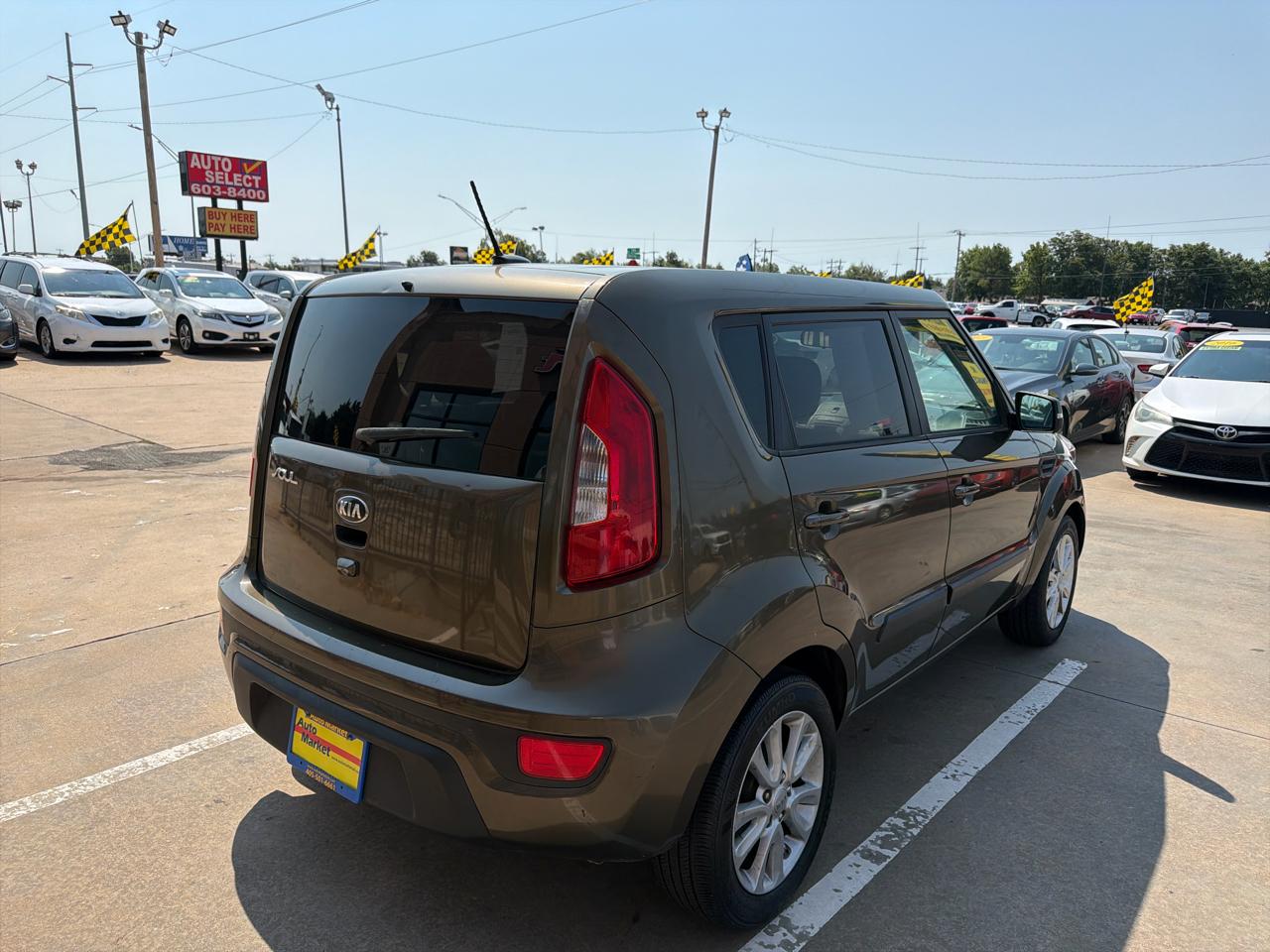 Kia Soul 5dr Wgn Auto + 2013